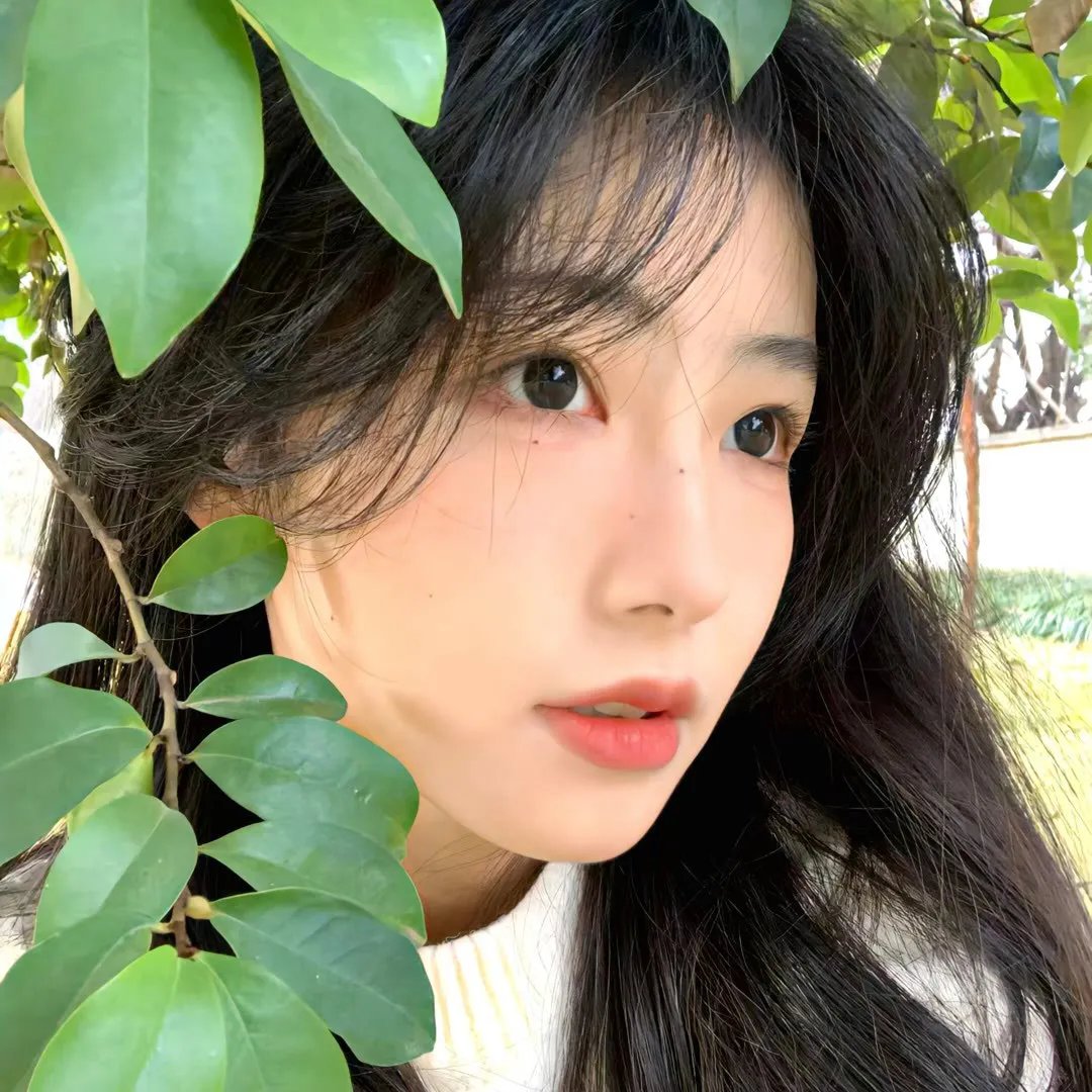 巴黎电幻世代封面